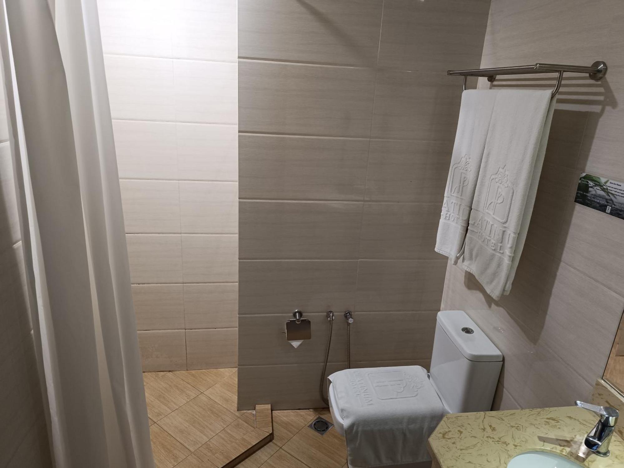 Lintas Platinum Hotel Kota Kinabalu Kültér fotó