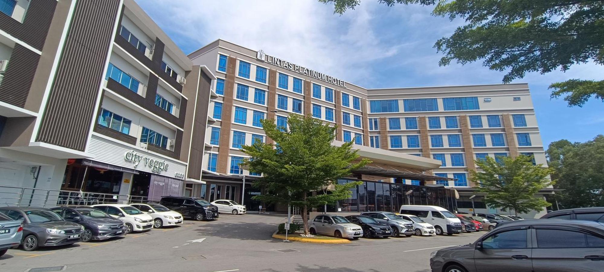Lintas Platinum Hotel Kota Kinabalu Kültér fotó