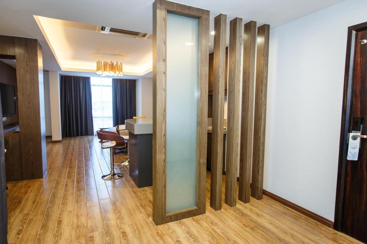 Lintas Platinum Hotel Kota Kinabalu Kültér fotó