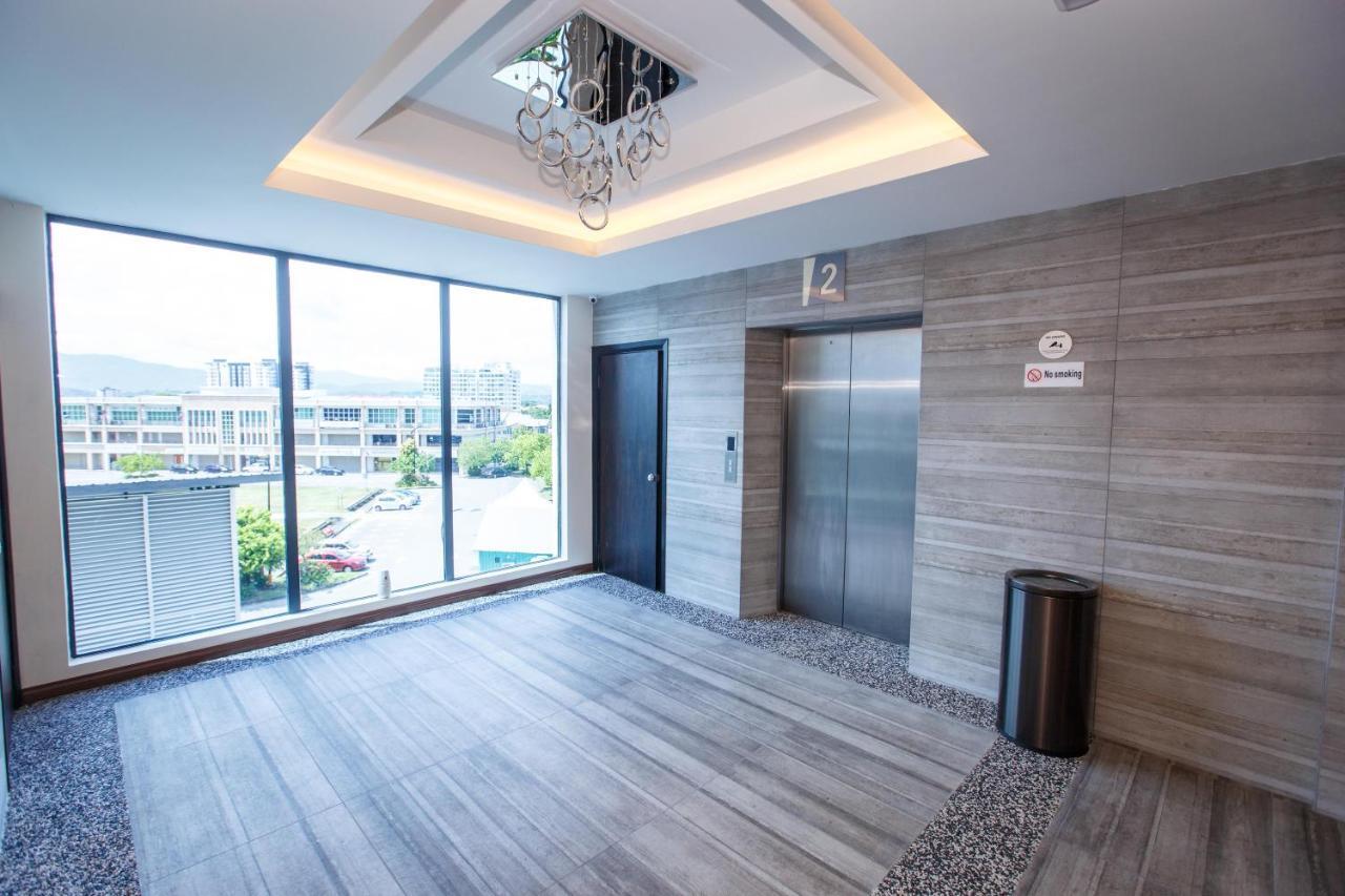 Lintas Platinum Hotel Kota Kinabalu Kültér fotó